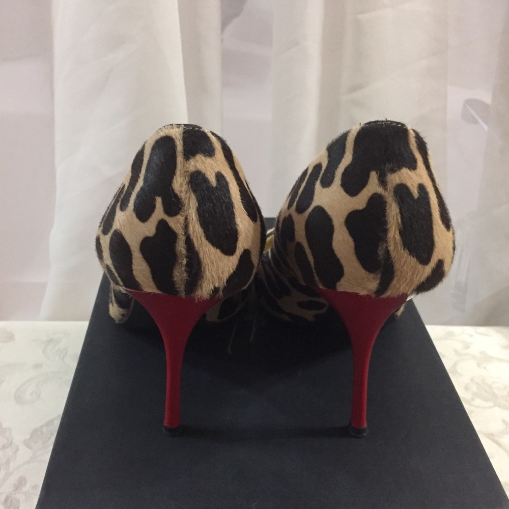 ๐ Giuseppe Zanotti Espectacular Red Heels ๐ - Picture 6 of 8